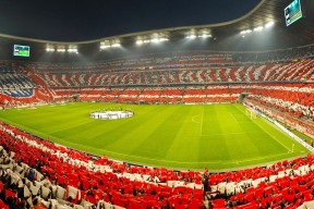 九游网游官网-传奇签约：杰出球员退役后投身教练员岗位，nba传奇教练免费