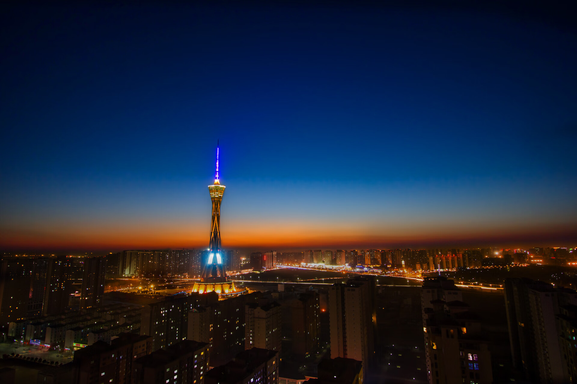 九游app下载-里尔战胜圣埃蒂安，豪取三分缩小与领头羊的差距，里尔vsac